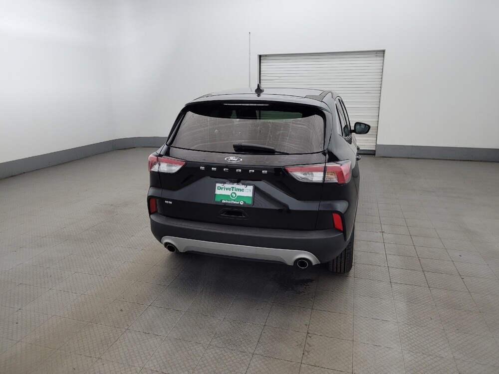 2022 Ford Escape in Richmond, VA 23235 - 18132726 7