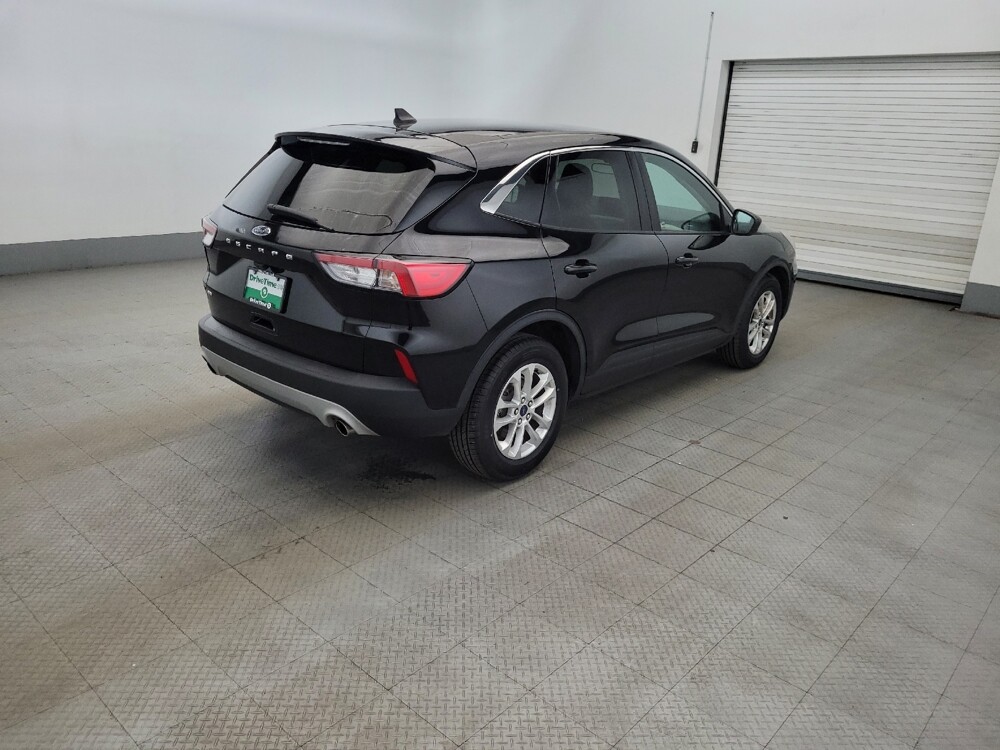 2022 Ford Escape in Richmond, VA 23235 - 18132726 9