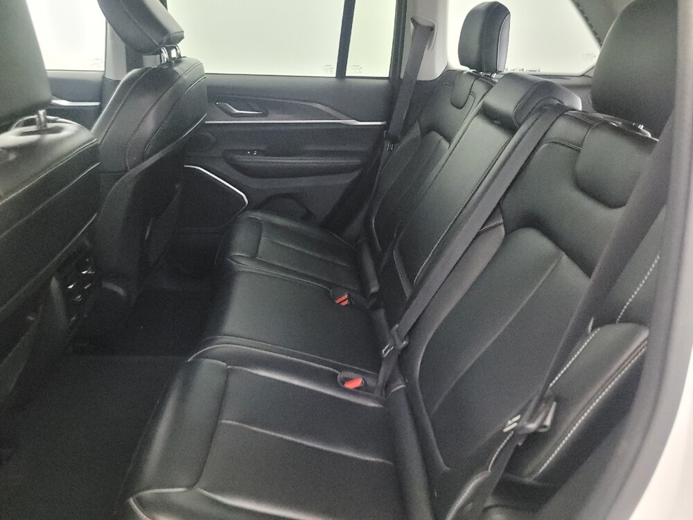 2023 Jeep Grand Cherokee in Williamstown, NJ 8094 - 18132731 18