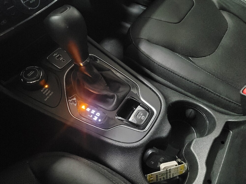 2019 Jeep Cherokee in Newport News, VA 23601 - 18132732 26