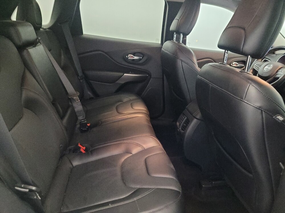 2019 Jeep Cherokee in Newport News, VA 23601 - 18132732 19