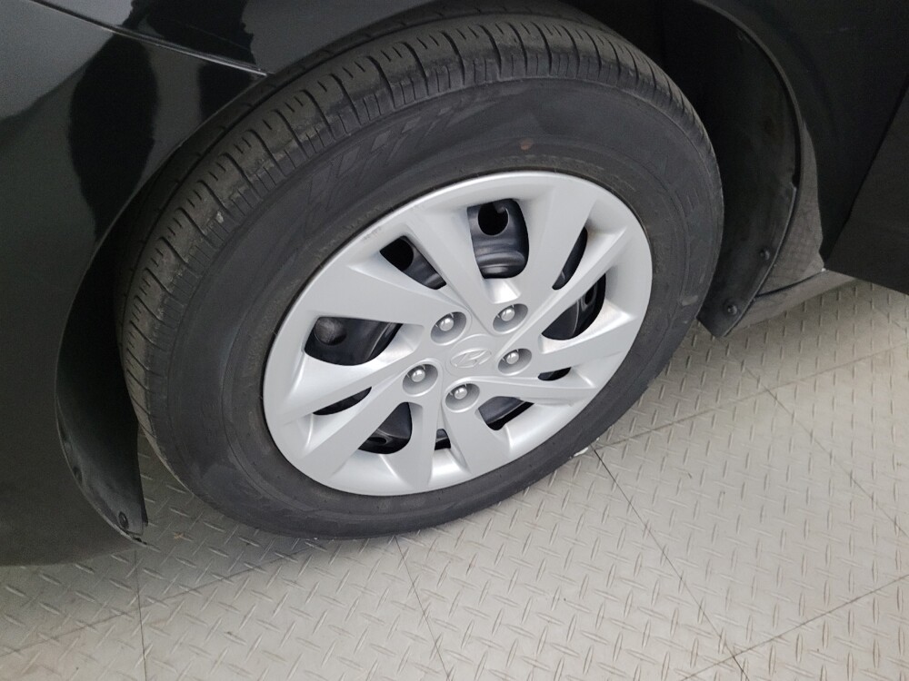 2020 Hyundai Elantra in New Castle, DE 19720 - 18132737 31