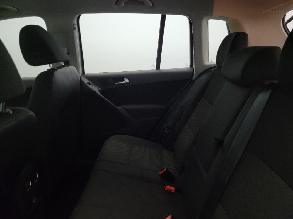 2015 Volkswagen Tiguan in Newport News, VA 23601 - 18132738 18