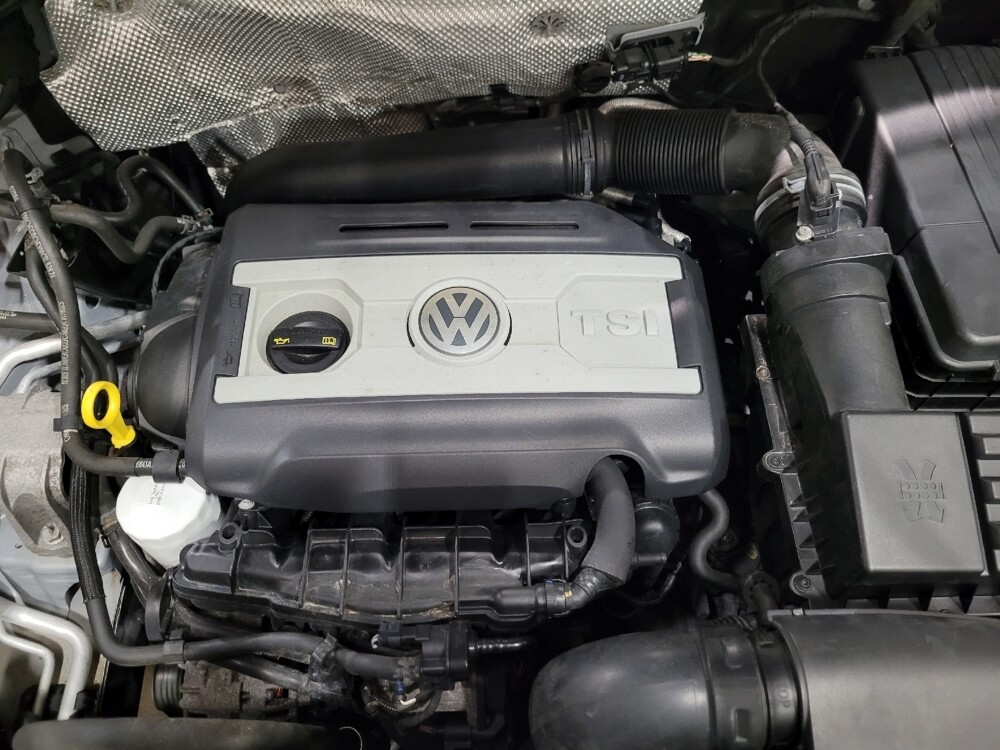 2015 Volkswagen Tiguan in Newport News, VA 23601 - 18132738 30