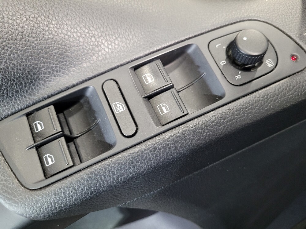 2015 Volkswagen Tiguan in Newport News, VA 23601 - 18132738 27