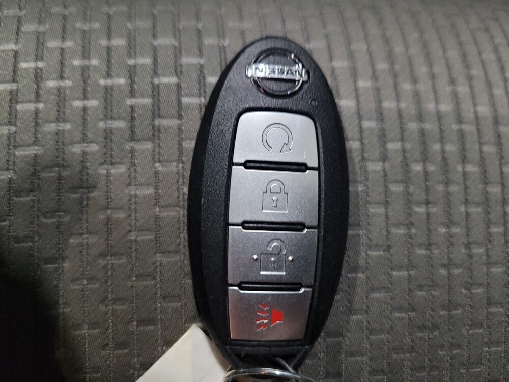 2020 Nissan Pathfinder in New Castle, DE 19720 - 18132741 32