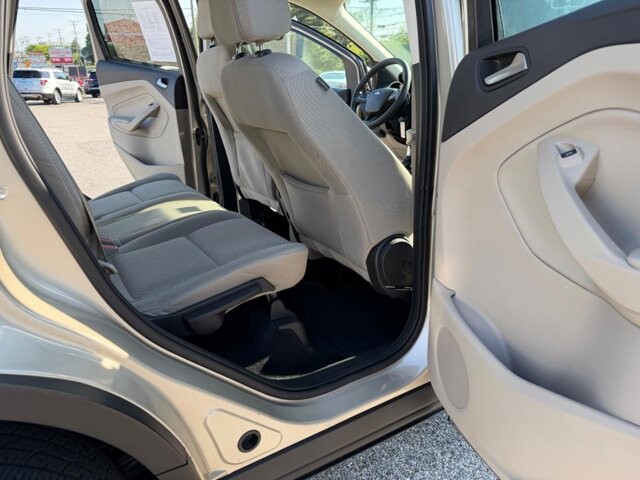 2017 Ford Escape in Baltimore, MD 21225 - 18132748 20