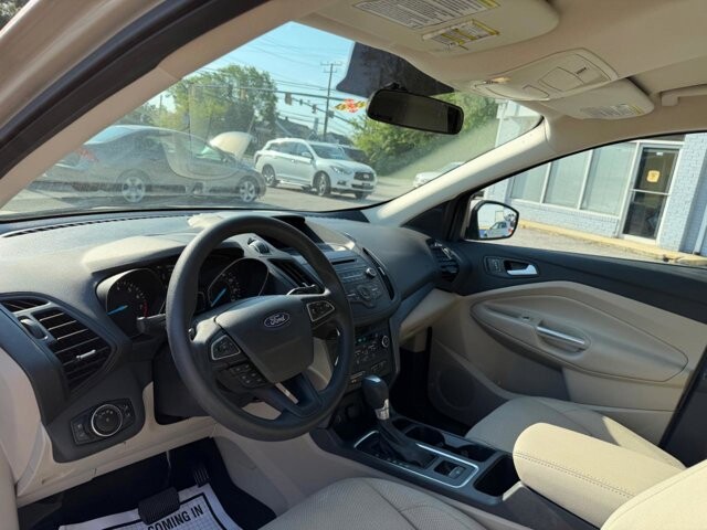 2017 Ford Escape in Baltimore, MD 21225 - 18132748 33