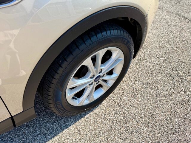 2017 Ford Escape in Baltimore, MD 21225 - 18132748 11