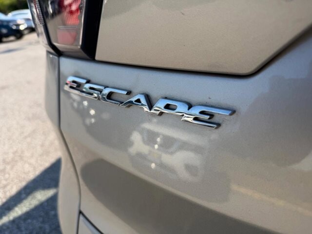 2017 Ford Escape in Baltimore, MD 21225 - 18132748 14