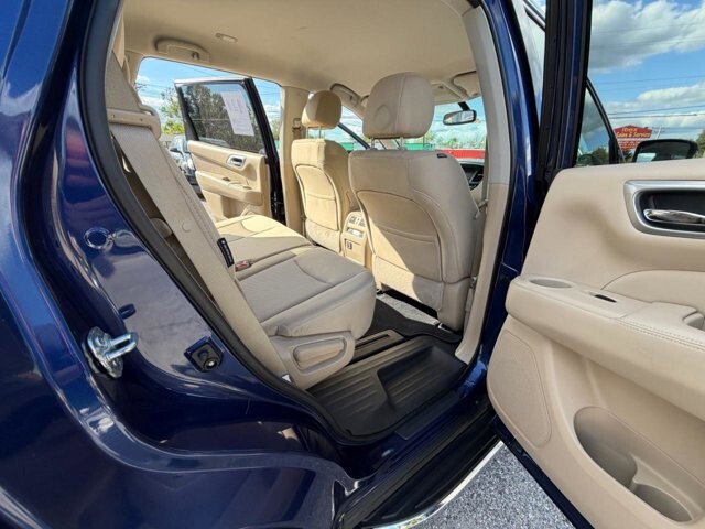 2018 Nissan Pathfinder in Baltimore, MD 21225 - 18132749 23