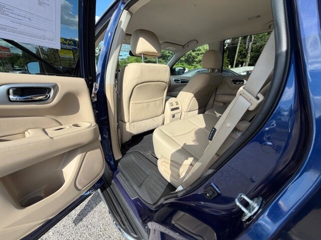 2018 Nissan Pathfinder in Baltimore, MD 21225 - 18132749 29