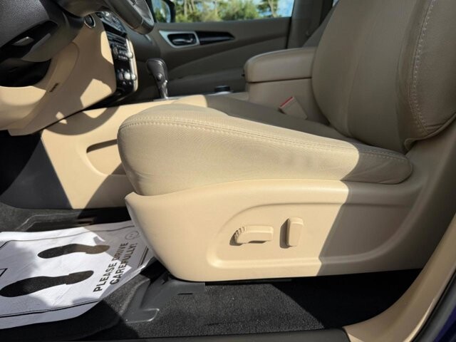 2018 Nissan Pathfinder in Baltimore, MD 21225 - 18132749 40