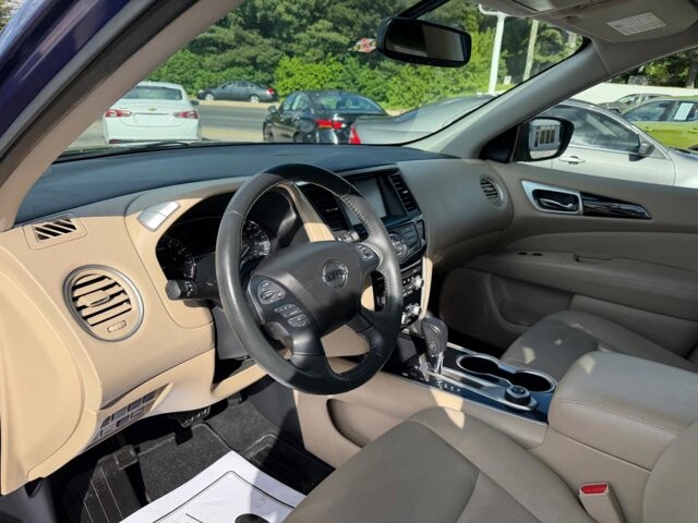 2018 Nissan Pathfinder in Baltimore, MD 21225 - 18132749 41