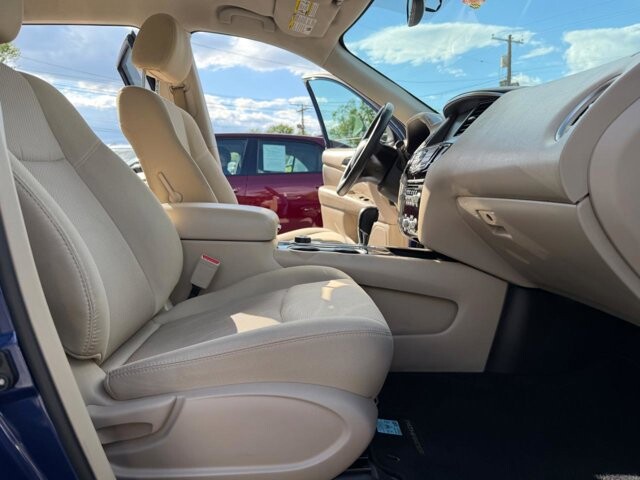 2018 Nissan Pathfinder in Baltimore, MD 21225 - 18132749 19