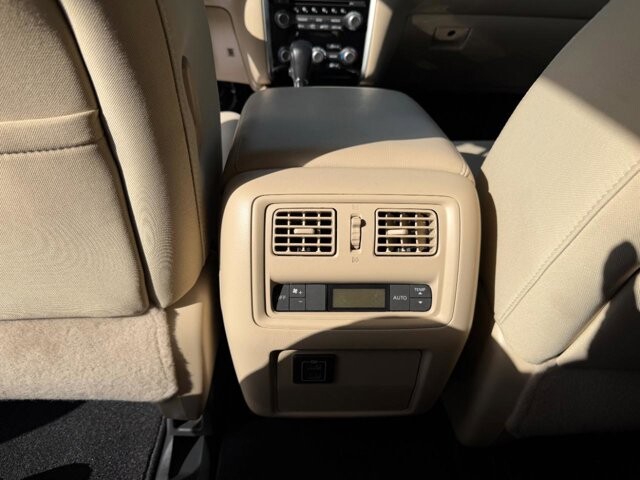 2018 Nissan Pathfinder in Baltimore, MD 21225 - 18132749 33