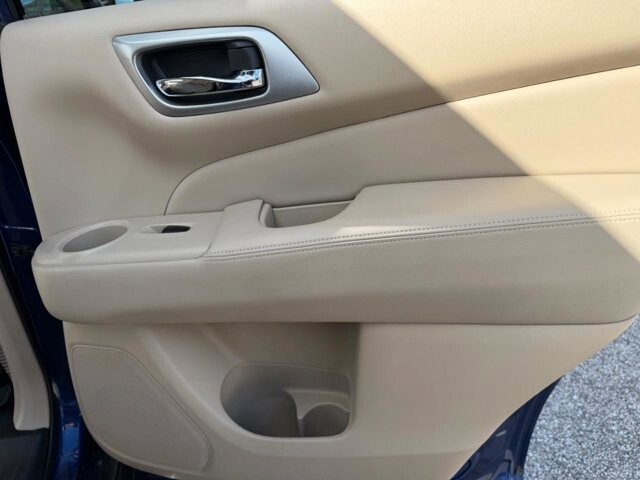 2018 Nissan Pathfinder in Baltimore, MD 21225 - 18132749 28