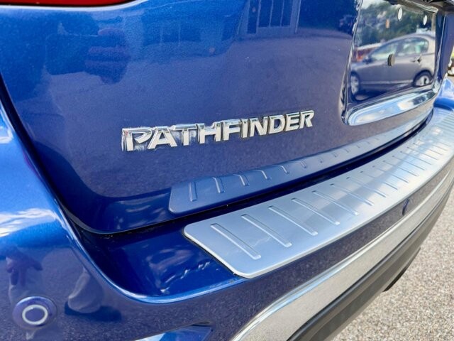 2018 Nissan Pathfinder in Baltimore, MD 21225 - 18132749 13