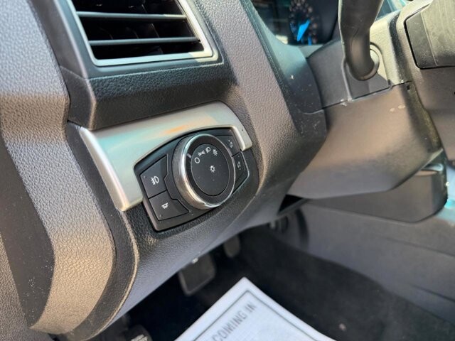 2017 Ford Explorer in Baltimore, MD 21225 - 18132750 21