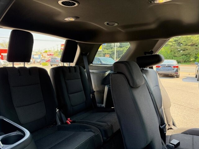 2017 Ford Explorer in Baltimore, MD 21225 - 18132750 14