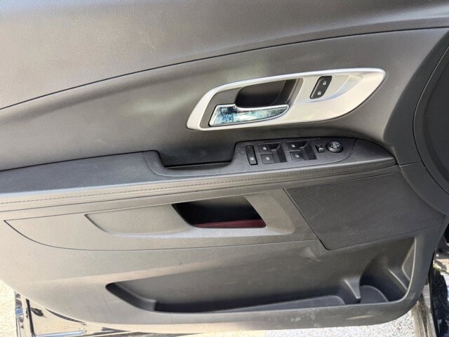 2017 Chevrolet Equinox in Baltimore, MD 21225 - 18132751 31