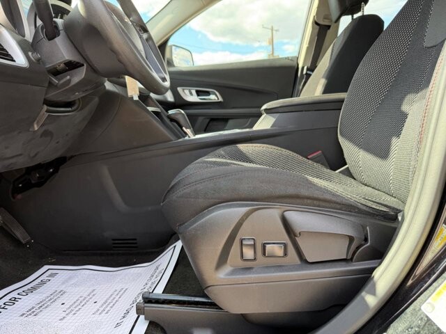 2017 Chevrolet Equinox in Baltimore, MD 21225 - 18132751 28