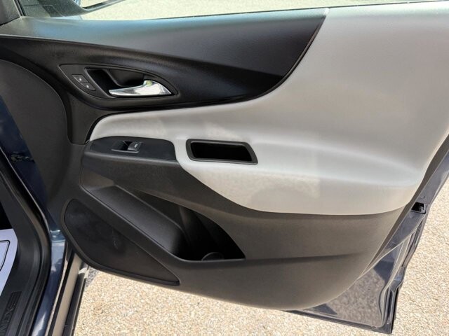 2019 Chevrolet Equinox in Baltimore, MD 21225 - 18132752 16