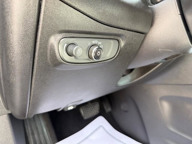 2019 Chevrolet Equinox in Baltimore, MD 21225 - 18132752 34