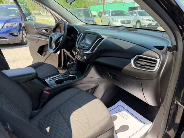2018 Chevrolet Equinox in Baltimore, MD 21225 - 18132754 15