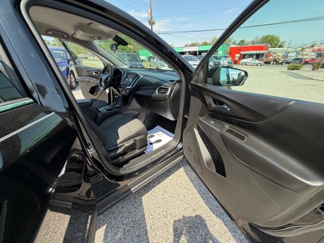 2018 Chevrolet Equinox in Baltimore, MD 21225 - 18132754 13