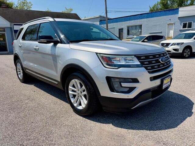 2017 Ford Explorer in Baltimore, MD 21225 - 18132755 7