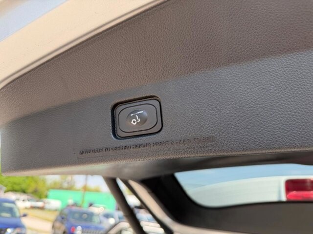 2017 Ford Explorer in Baltimore, MD 21225 - 18132755 24