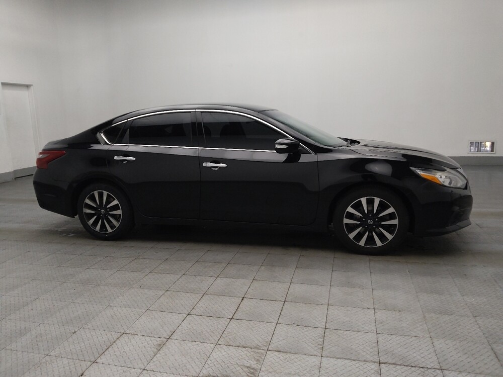 2018 Nissan Altima in Union City, GA 30291 - 18132758 11
