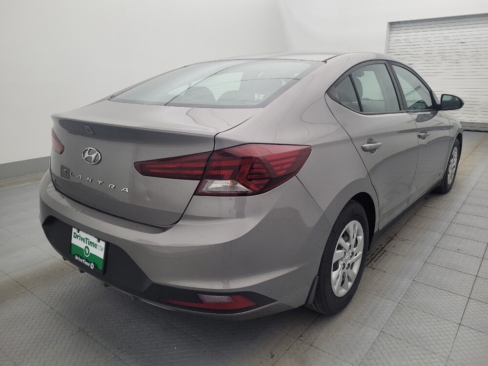 2020 Hyundai Elantra in Charleston, SC 29414 - 18132760 9