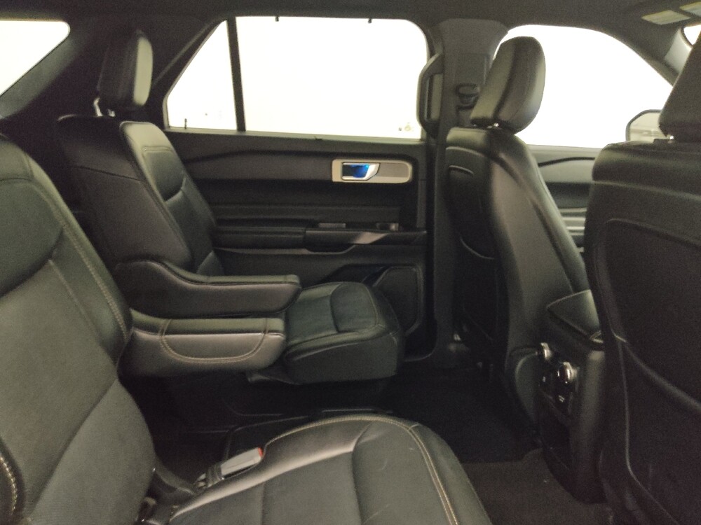 2020 Ford Explorer in Lombard, IL 60148 - 18132764 19