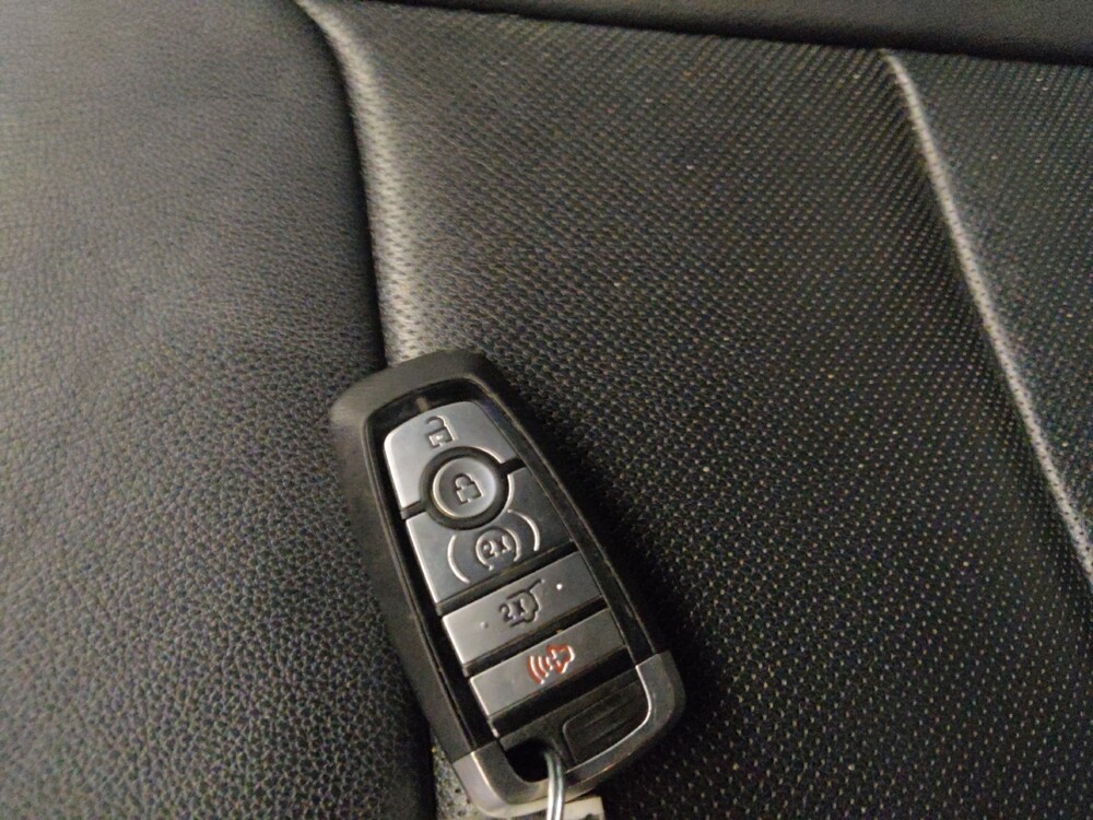 2020 Ford Explorer in Lombard, IL 60148 - 18132764 32