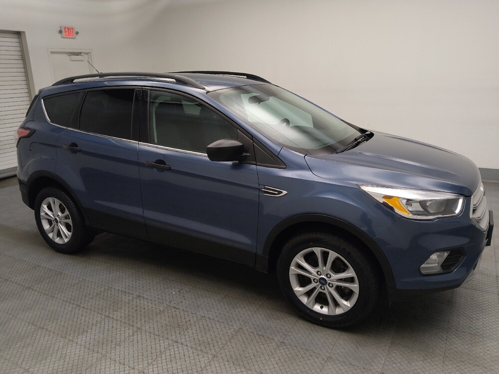 2018 Ford Escape in Lombard, IL 60148 - 18132767 11