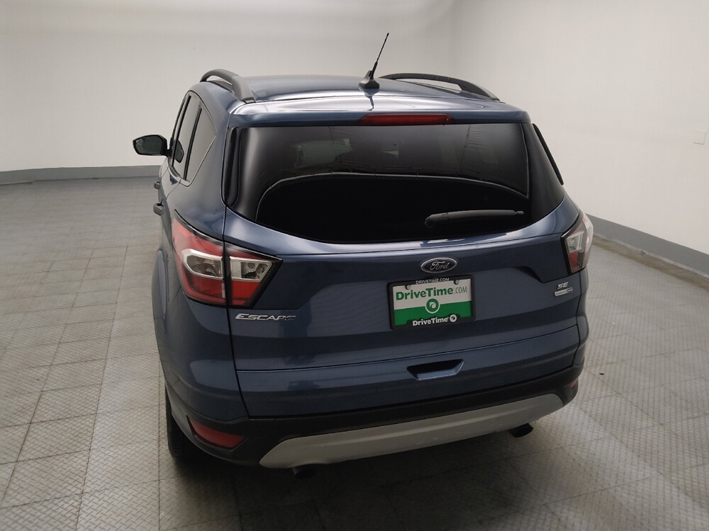 2018 Ford Escape in Lombard, IL 60148 - 18132767 6