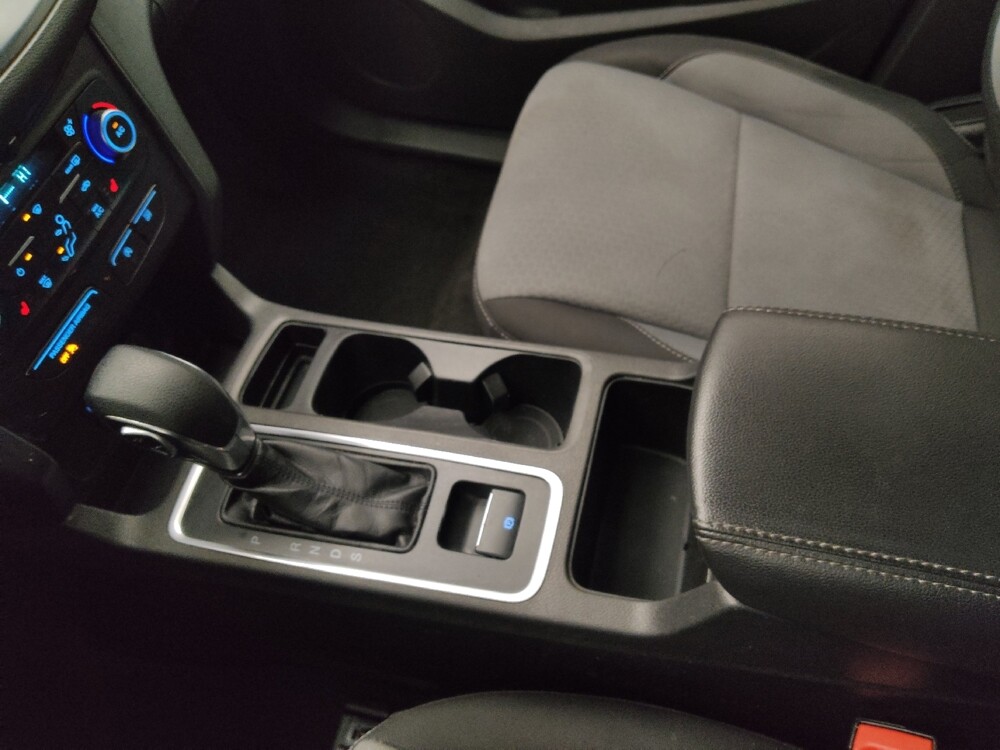 2018 Ford Escape in Lombard, IL 60148 - 18132767 26