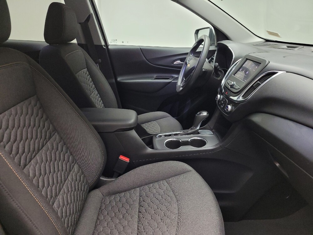 2020 Chevrolet Equinox in Eastpointe, MI 48021 - 18132771 21