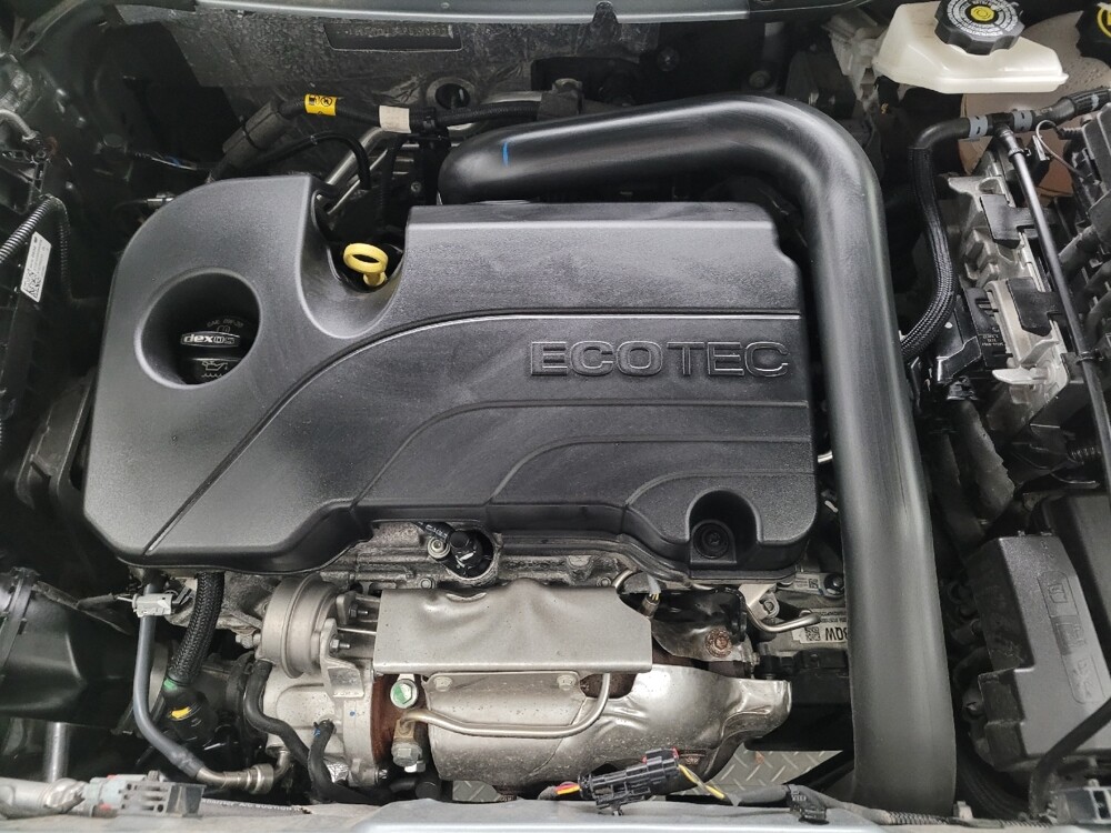 2023 Chevrolet Equinox in Eastpointe, MI 48021 - 18132772 30