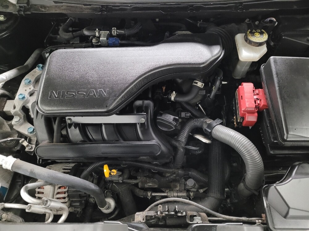 2021 Nissan Rogue Sport in Eastpointe, MI 48021 - 18132773 30