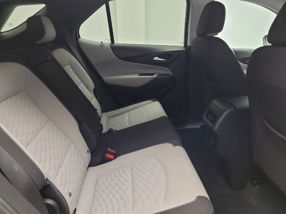 2021 Chevrolet Equinox in Taylor, MI 48180 - 18132774 19