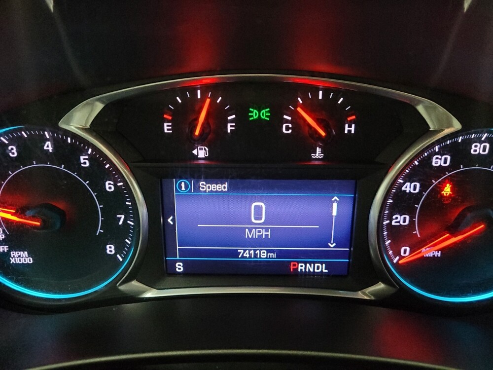 2019 Chevrolet Equinox in Eastpointe, MI 48021 - 18132775 23