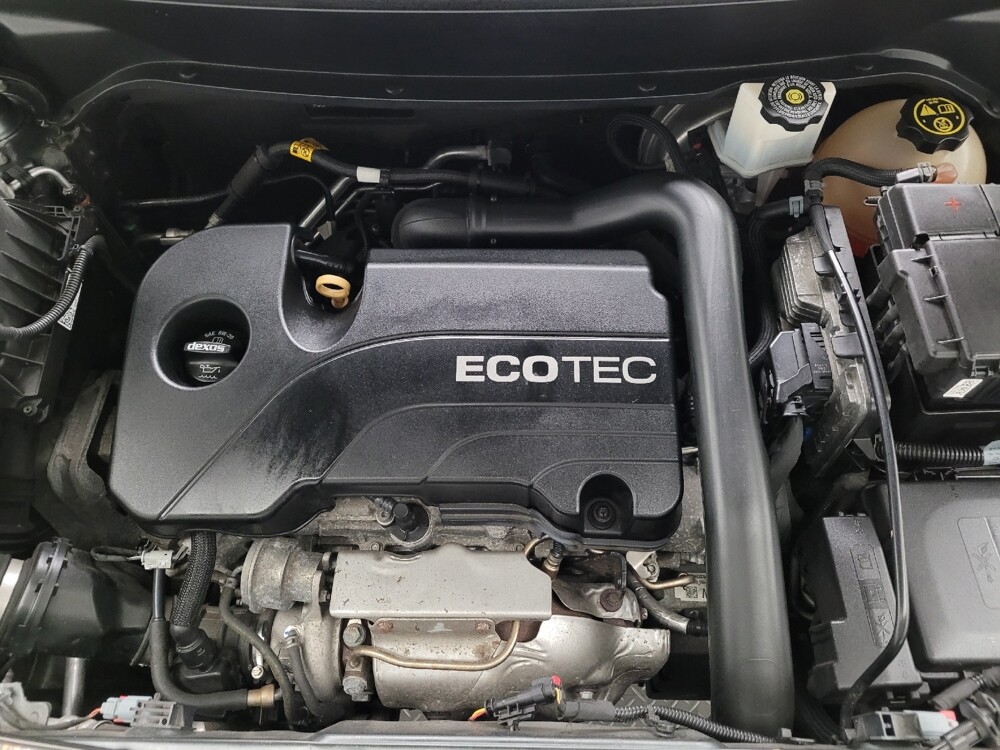 2019 Chevrolet Equinox in Eastpointe, MI 48021 - 18132775 30