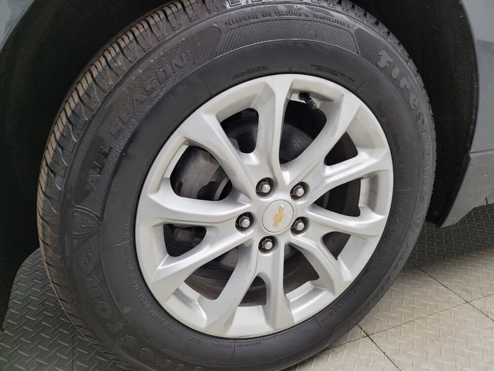 2019 Chevrolet Equinox in Eastpointe, MI 48021 - 18132775 31