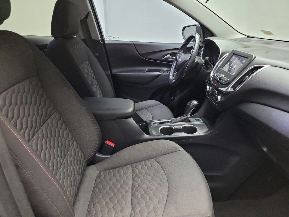 2019 Chevrolet Equinox in Eastpointe, MI 48021 - 18132775 21