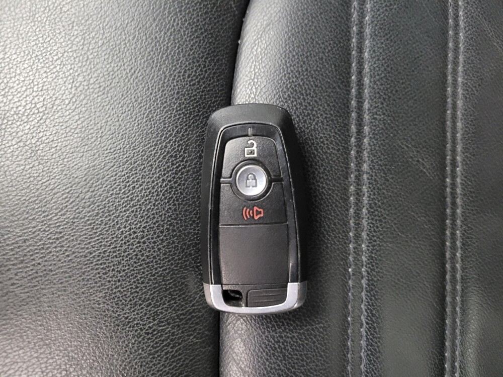 2018 Ford Edge in Eastpointe, MI 48021 - 18132776 32