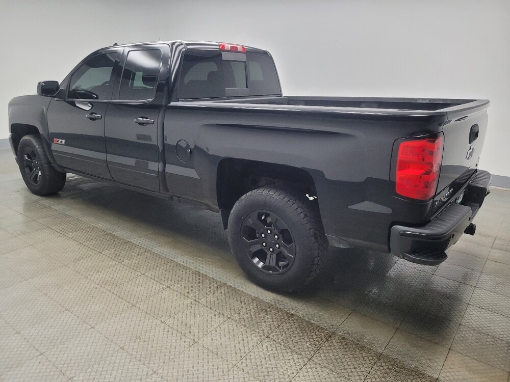 2016 Chevrolet Silverado 1500 in Indianapolis, IN 46222 - 18132777 3