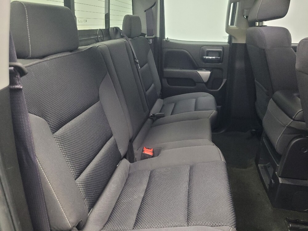 2016 Chevrolet Silverado 1500 in Indianapolis, IN 46222 - 18132777 19